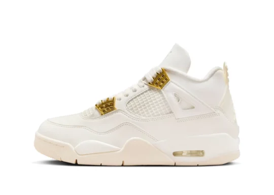 Air Jordan 4 Retro Metallic Gold