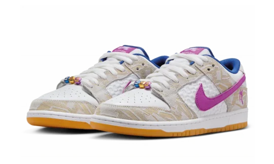 Nike SB Dunk Low Rayssa Leal – 2. kép